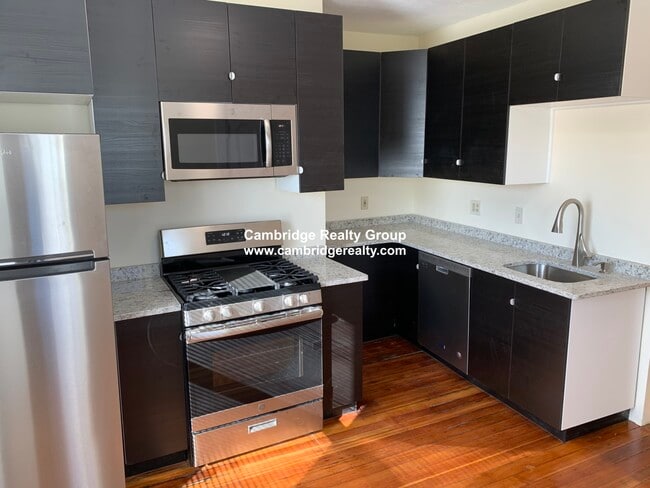 Photo - 66 Pleasant St Unidad 3