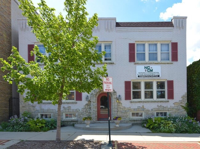 Photo - 1425 E Capitol Dr Unit #4