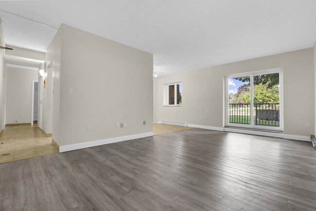 Photo - Bella Vista Apartments