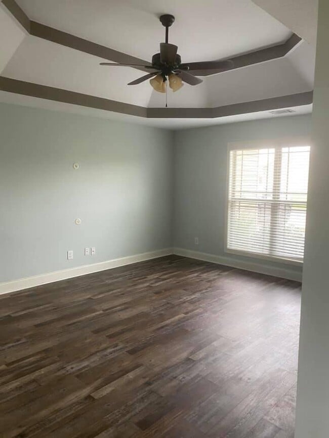 Photo - Charming 3 Bed, 2 Bath in Perry Home with 1232 Sq Ft - Move-In Ready!