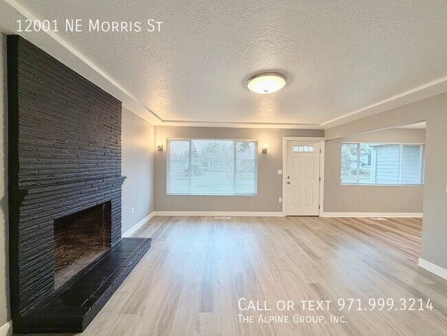 Photo - 12001 NE Morris St