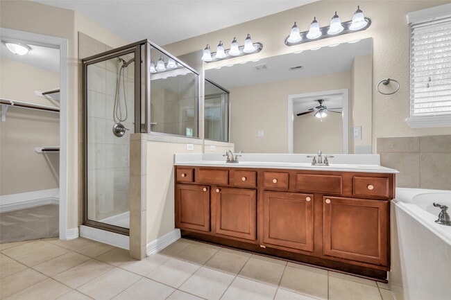 Building Photo - 9314 Sundew Ct