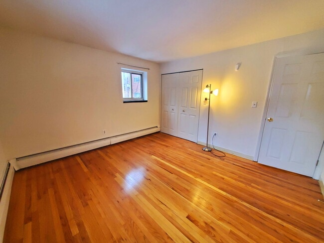 Photo - 245 Kelton St Unidad U24