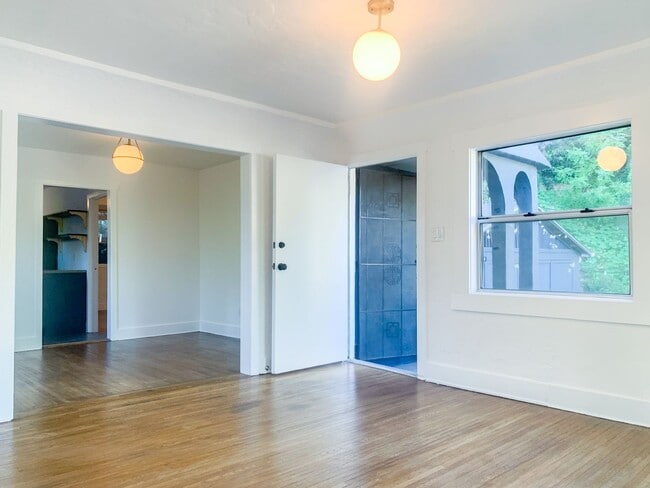 Photo - 2246 N Alvarado St Unidad 2248 N Alvarado St