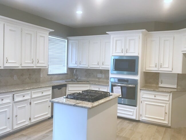 11514 Aspenway Dr