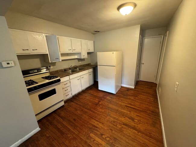 Clinton Springs Quad Apartments