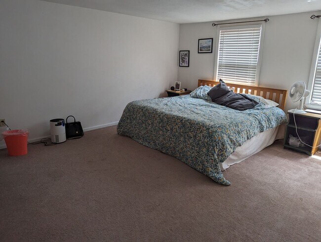 Photo - 2419-2423 Carey Way Unit 2419 Carey Way