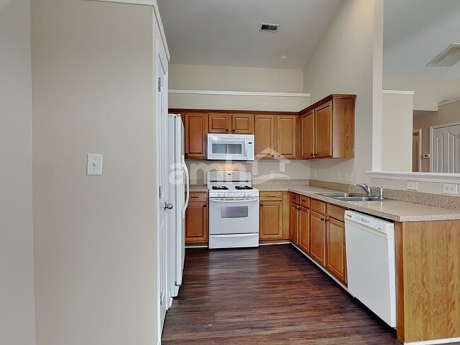 Photo - 714 W Parris Ave