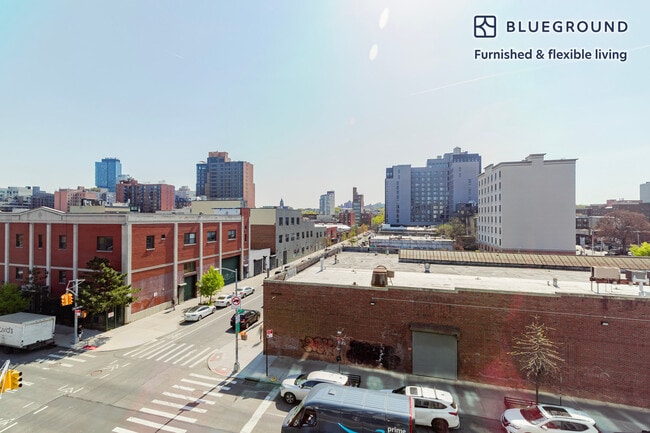 Photo - 240 3rd Ave Unidad FL4-ID1830