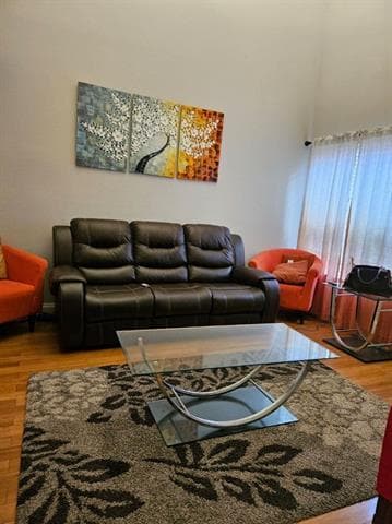 Photo - 837 Creekside Dr