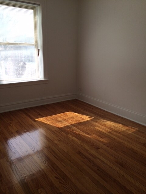 Living Space - 2838 E 91st St Chicago, IL 60617