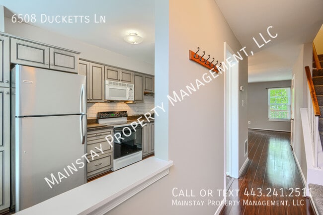 Photo - 6508 Ducketts Ln