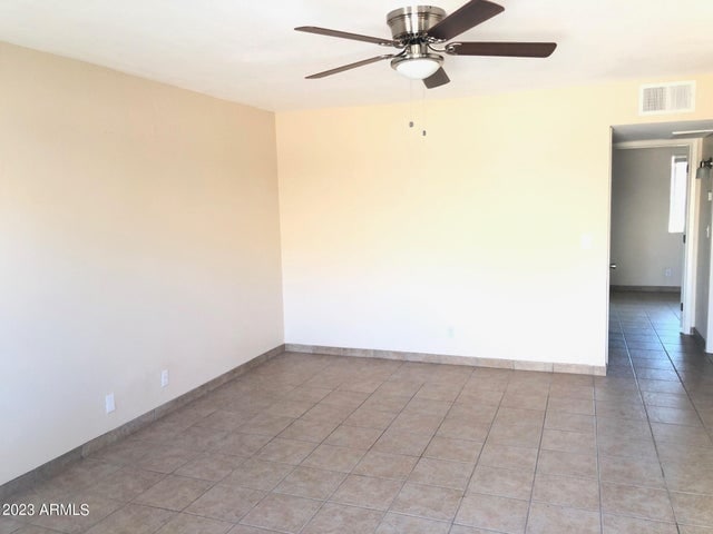305 N 93rd St Unit 4