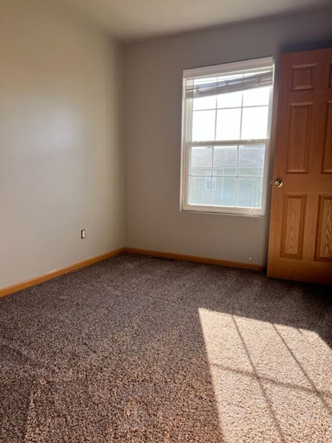 Photo - 1715 Dainesway Dr