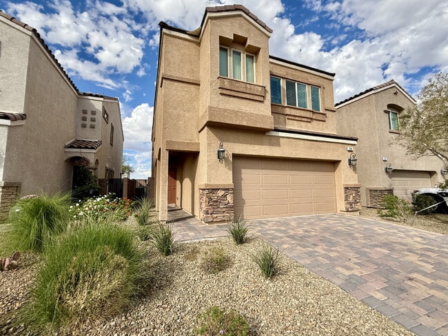 Photo - 4 BED, 2.5 BATH, 2 CAR-GARAGE, TWO-STORY, SINGLE FAMILY HOME FOR