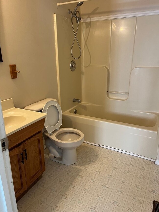 Photo - 316 W Main St