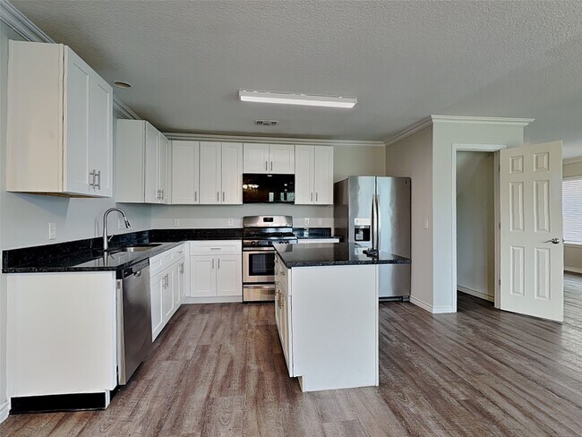 Photo - 19722 Twin Canyon Ct