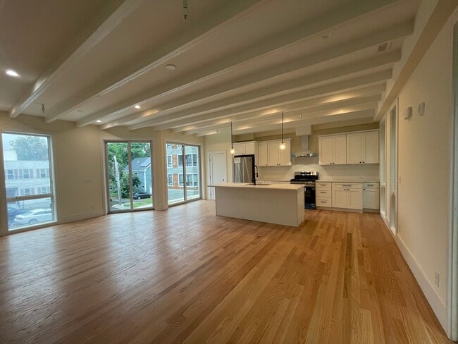 Building Photo - 50 Cameron St Unit F