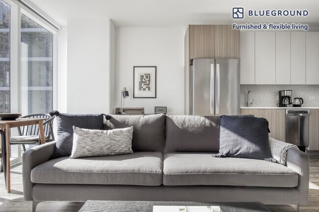 Photo - 1407 S Michigan Ave Unit FL10-ID858