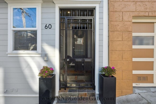 Photo - Gorgeous 3 bedroom, 2 and a half bathroom condo in Bernal Park for rent! Unit B