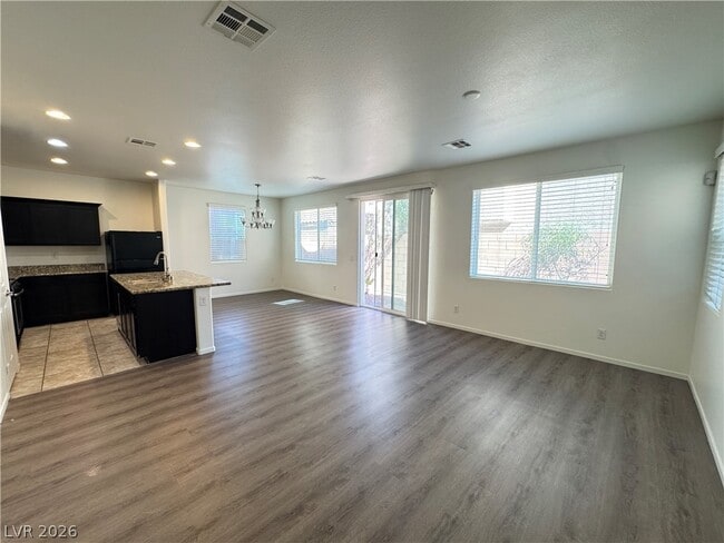 Photo - 6208 Yankee Spring St