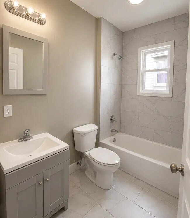 Photo - 254 21st St Unidad 1