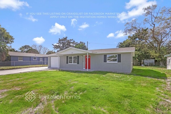 Building Photo - 10801 Corinth St Rental
