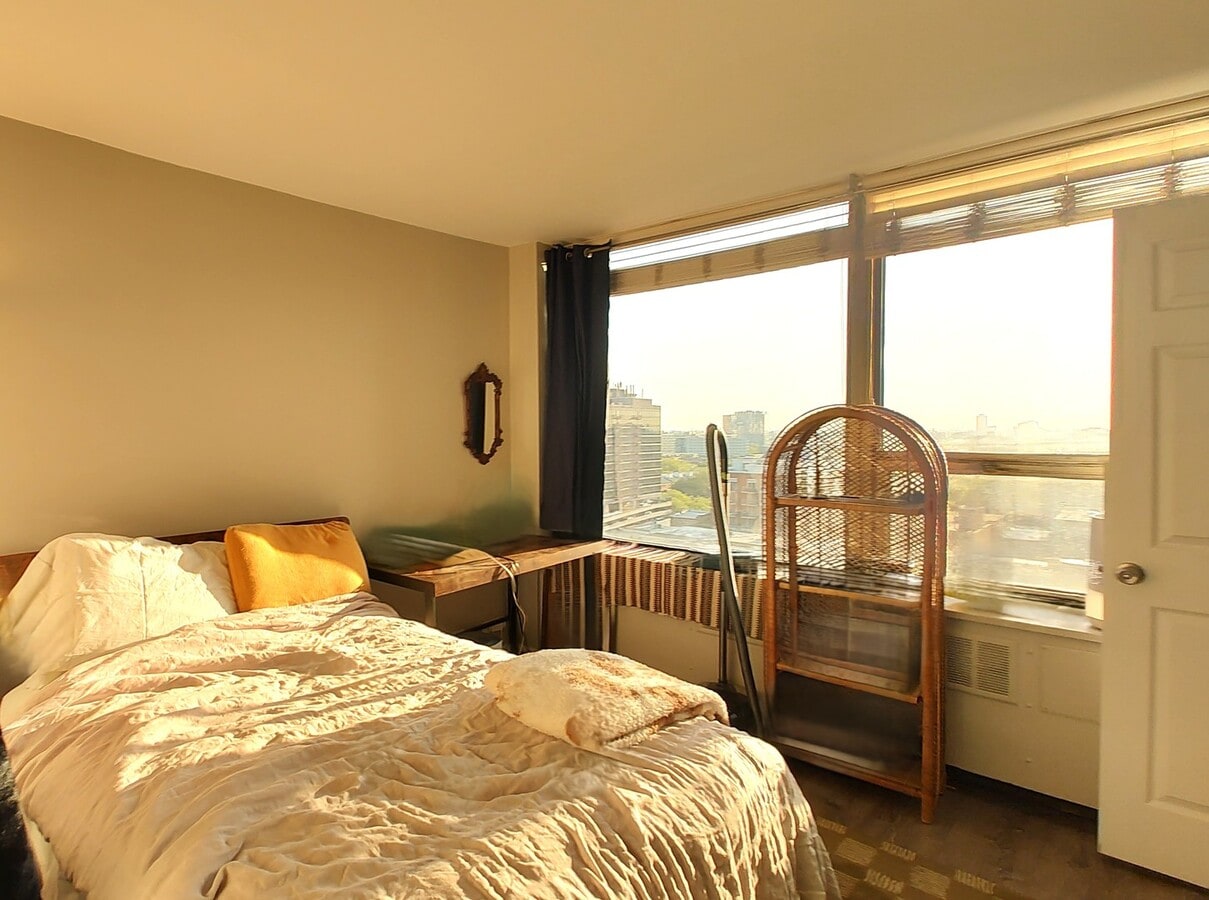 Photo - 1355 N Sandburg Terrace Unit 1207D