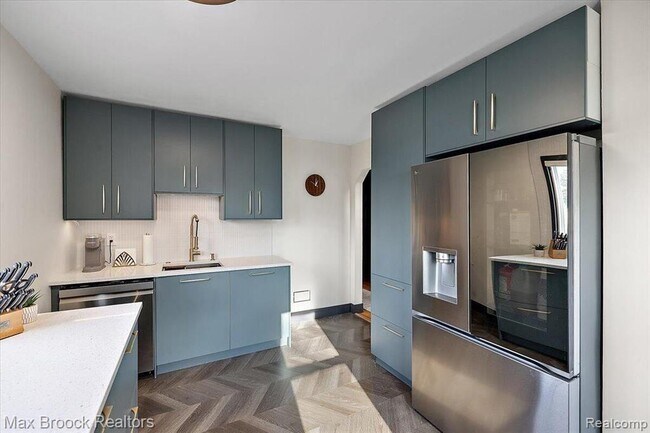 Photo - 3207 N Altadena Ave