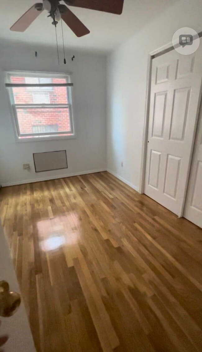 149-49 Ash Ave