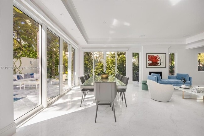 2760 Brickell Ct