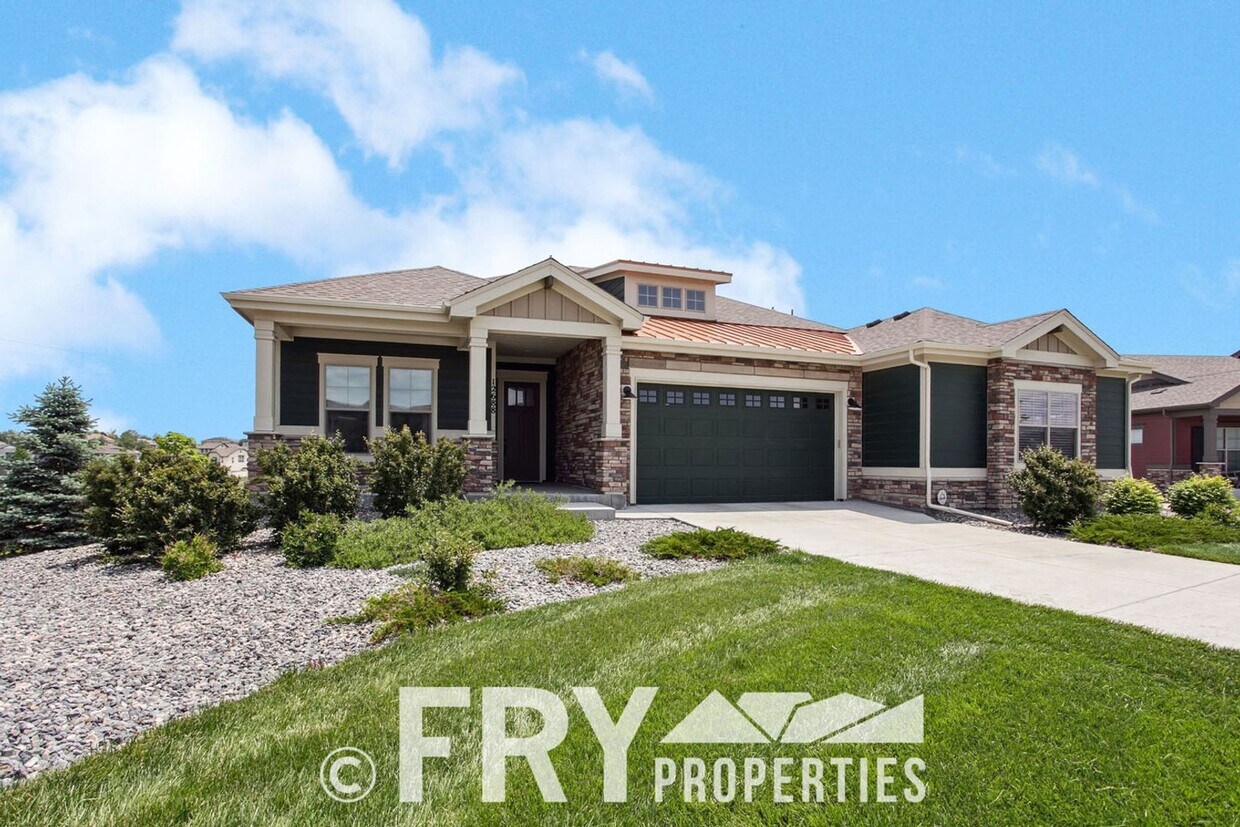Stunning, Spacious 3bed/3bath Riverdale Ra... - Stunning, Spacious 3bed/3bath Riverdale Ra...