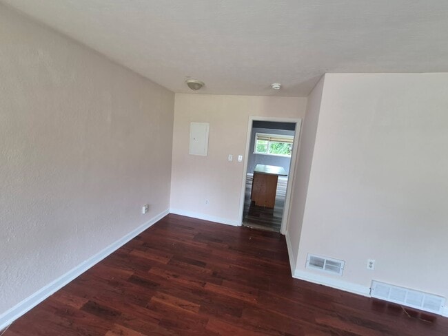 Photo - 1813 Ransburg Ave