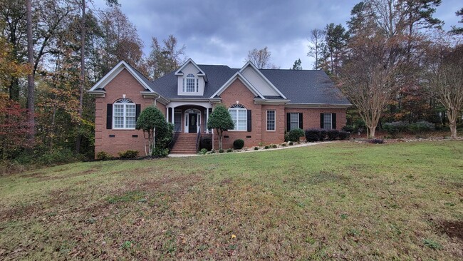 4 Bed, 3 Bath Home Available in Easley - 4 Bed, 3 Bath Home Available in Easley