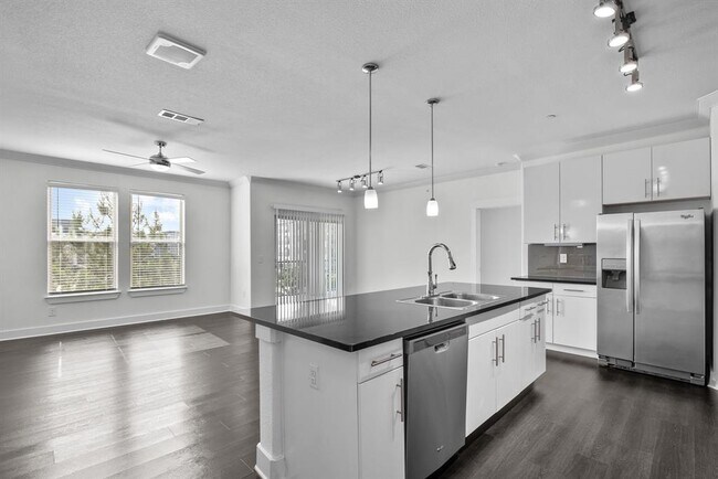 Building Photo - 366 FM 1488 Unit 122 Rental
