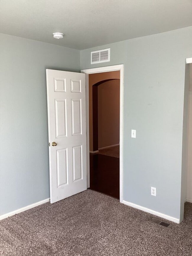 Photo - 3 bedroom, 2 Bath Ranch Home with 2 Car At...