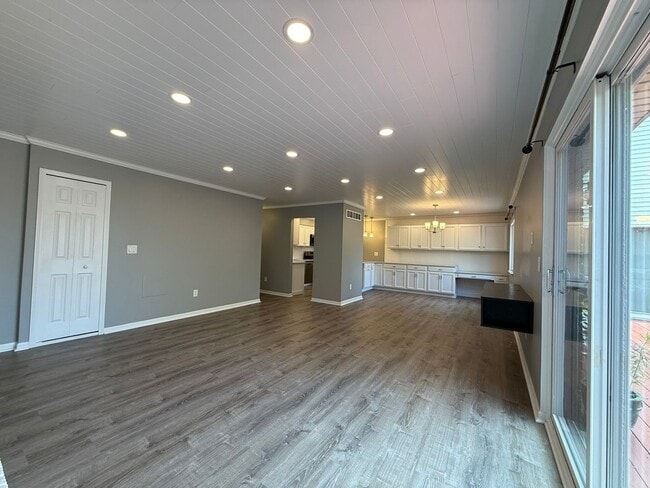 Photo - 27870 Reo Rd
