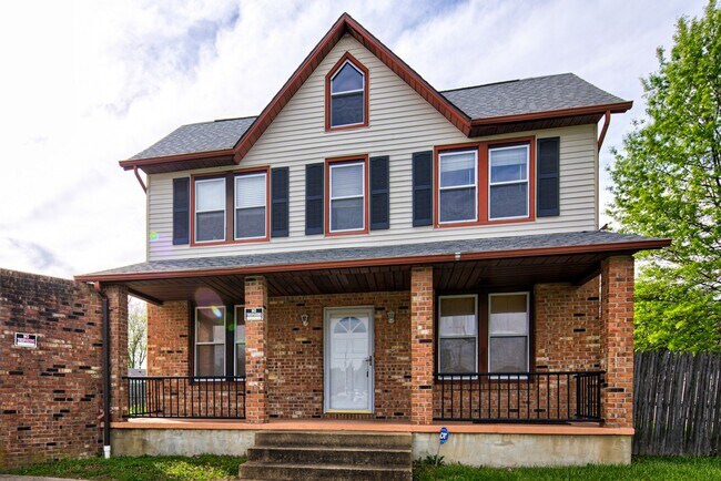 Photo - 1657 Elkton Rd Unidad 2nd floor Apartment
