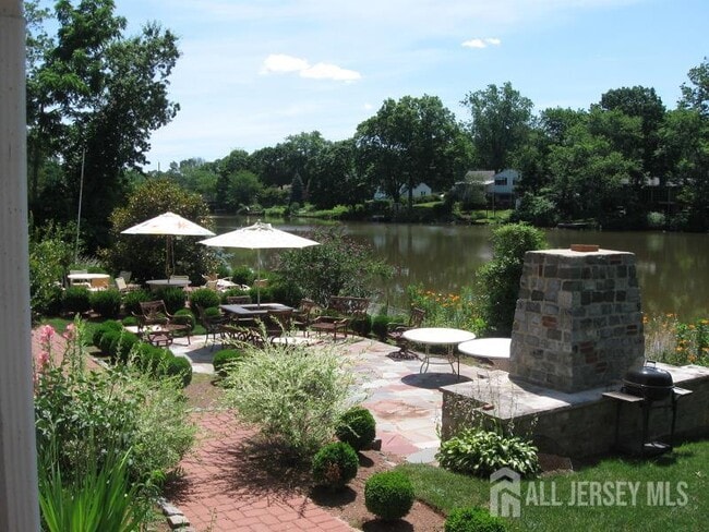 Photo - 45 Lakeside Dr S Unit 2