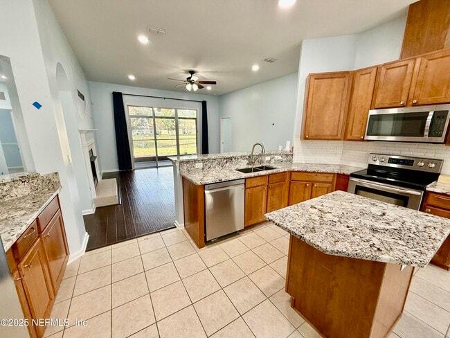 Photo - 1549 W Windy Willow Dr