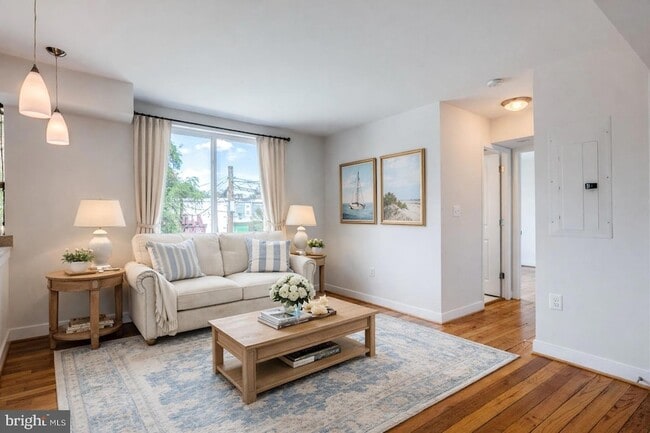 Photo - 420 16th St SE Unidad 208