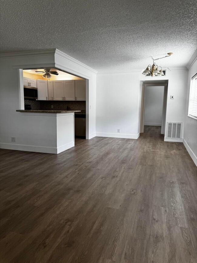 Photo - 103 Saxony C