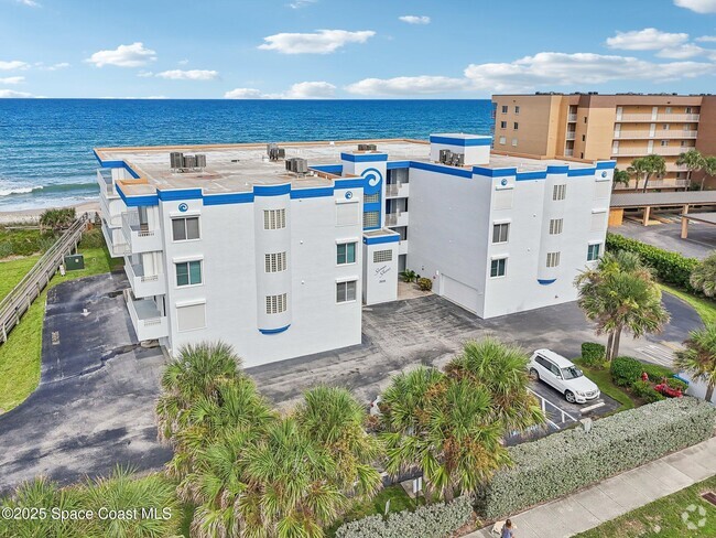 Building Photo - 2035 Jimmy Buffett Mem Hwy Unit 206 Rental