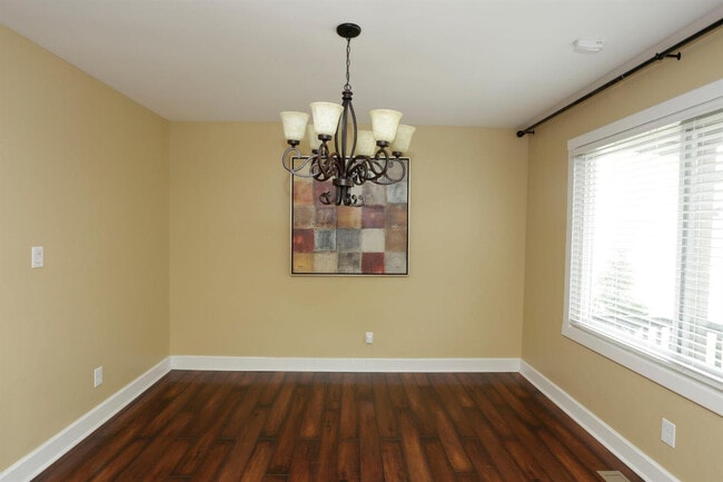 Photo - 1051 Chinoe Rd