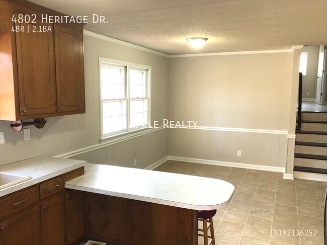 Photo - 4802 Heritage Dr