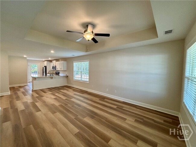 Photo - 295 Gordon St