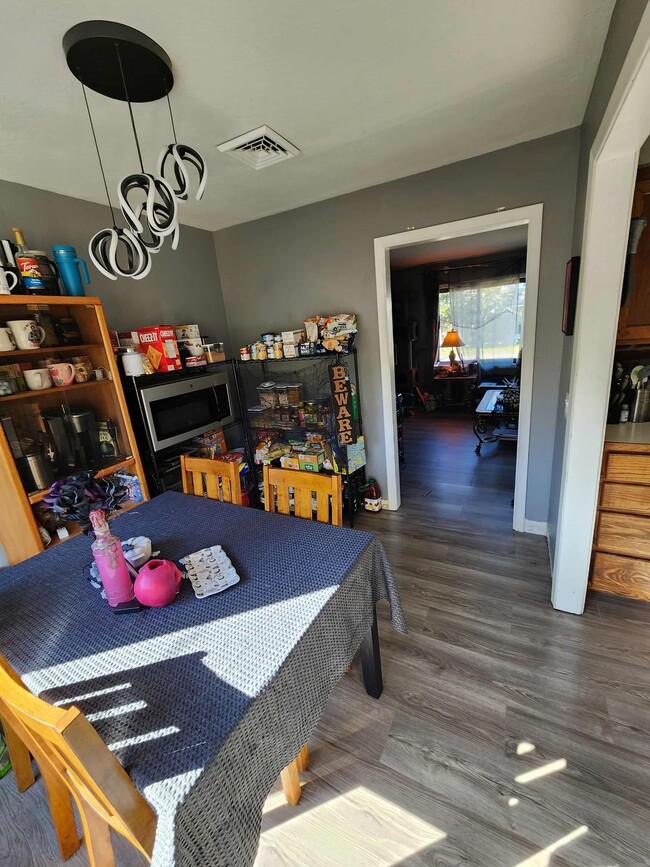 Photo - 510 Delafield Ave