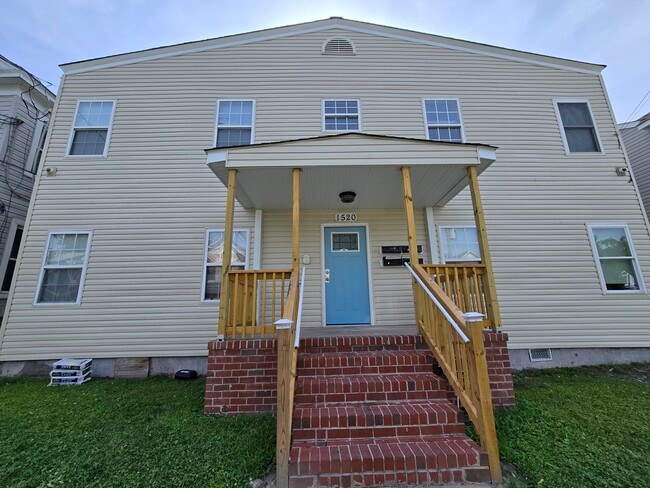 Photo - 1520 Prentis Ave Apartments