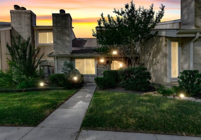 Photo - 11609 Village Pl Dr