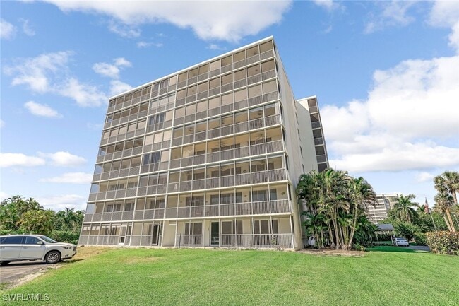 Building Photo - 5 Bluebill Ave Unit 810